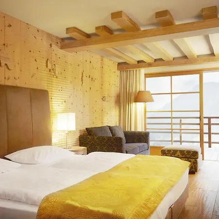 Resort Adler Dolomiti 5*