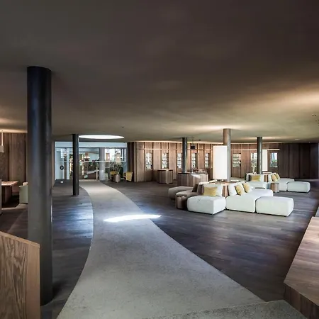 Adler Dolomiti Resort 5*