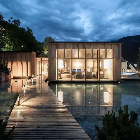 Resort Adler Dolomiti 5*