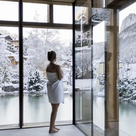 Adler Dolomiti Resort 5*