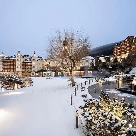 Resort Adler Dolomiti St. Ulrich in Gröden